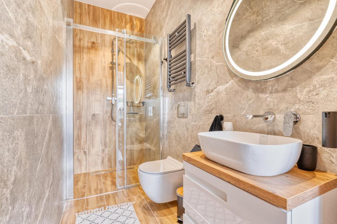 Karkonoski Klimat - Apartamenty Z Sauna, Balia I Jacuzzi Miłków Kültér fotó